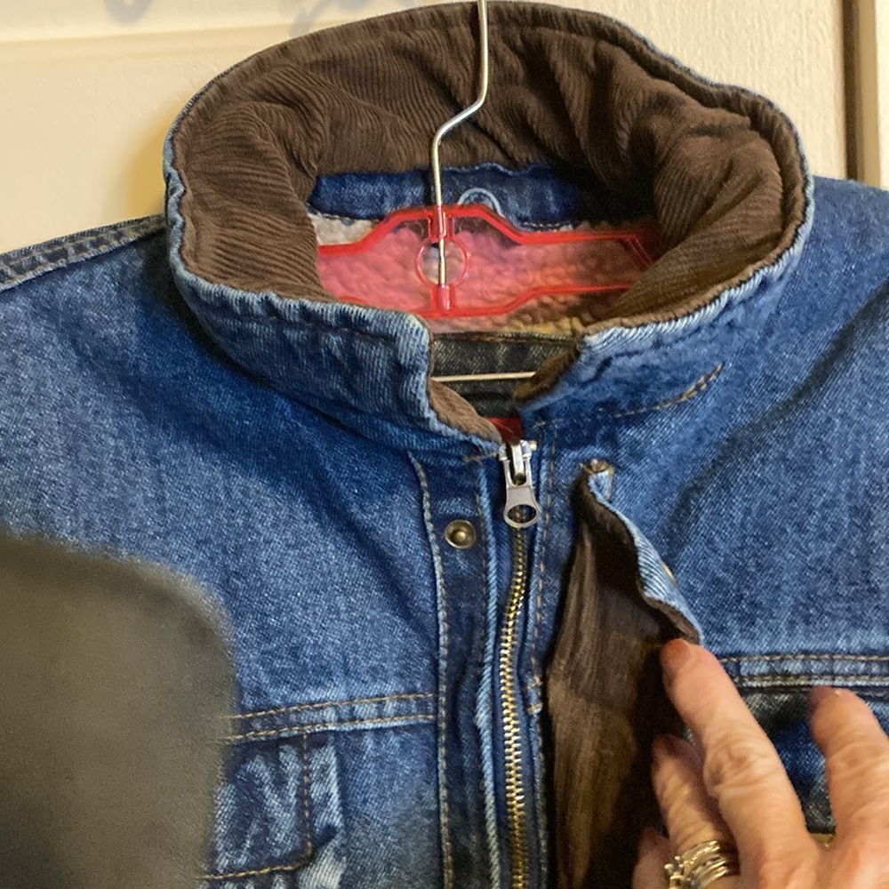 Wrangler Blue Denim Jacket with Brown Collar - Picture 7 of 13
